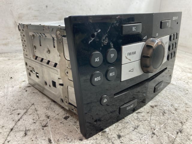 bontott OPEL CORSA D Rádió / CD