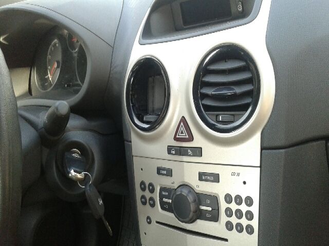 bontott OPEL CORSA D Rádió / CD