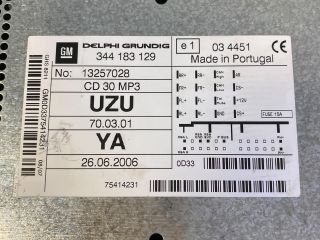 bontott OPEL CORSA D Rádió / CD