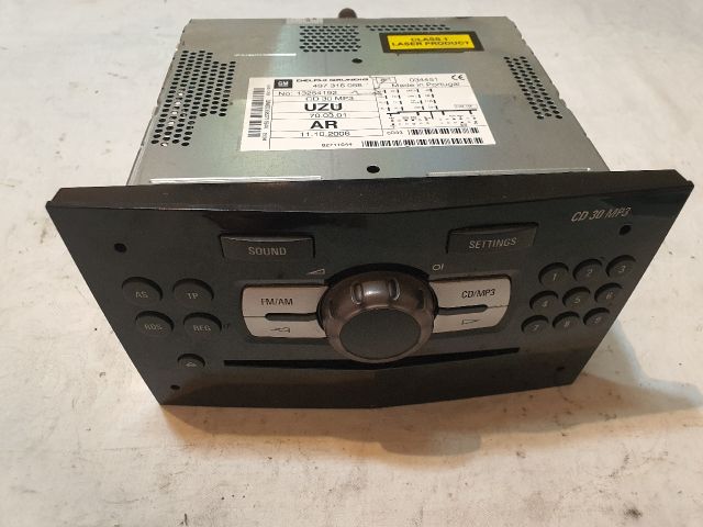 bontott OPEL CORSA D Rádió / CD