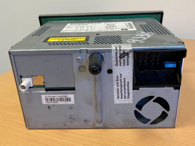 bontott OPEL CORSA D Rádió / CD