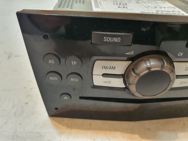 bontott OPEL CORSA D Rádió / CD