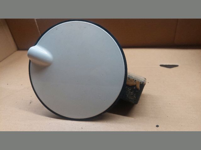 bontott OPEL CORSA D Tankajtó