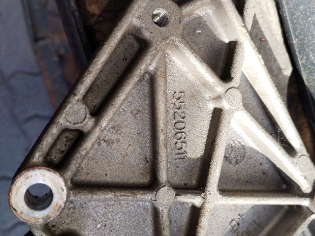 bontott OPEL CORSA D Tartó Bak