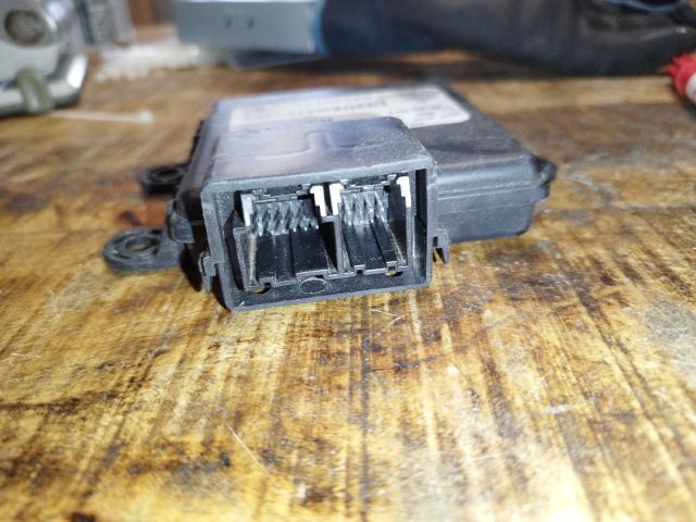 bontott OPEL CORSA D Tolatóradar Elektronika