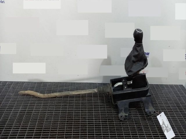 bontott OPEL CORSA D Váltógomb