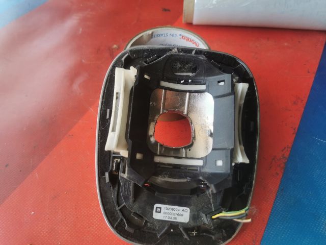 bontott OPEL CORSA D Váltószoknya Rögzítő Keret