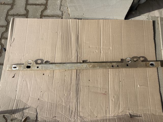 bontott OPEL CORSA D Vízhűtő Radiátor Tartó