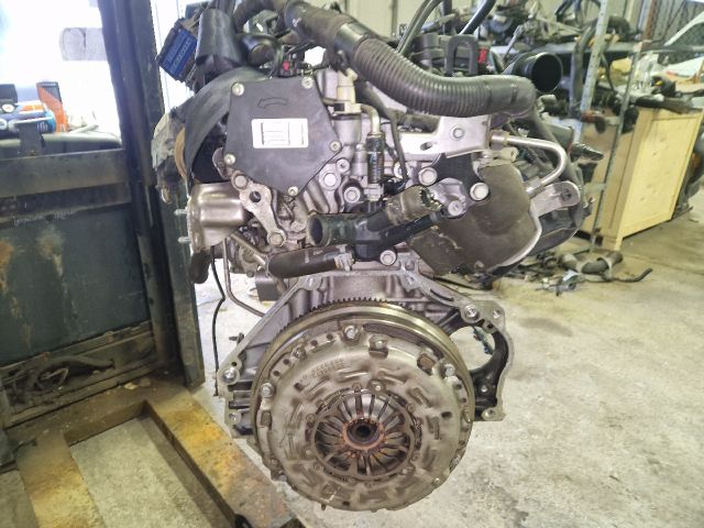 bontott OPEL CORSA E Komplett Motor (Segédberendezésekkel)