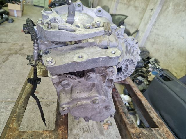 bontott OPEL CORSA E Váltó (Mechanikus)