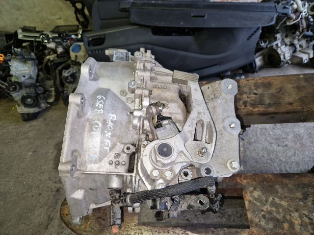 bontott OPEL CORSA E Váltó (Mechanikus)