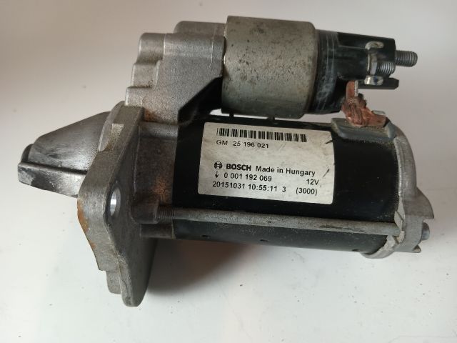 bontott OPEL CORSA E Önindító