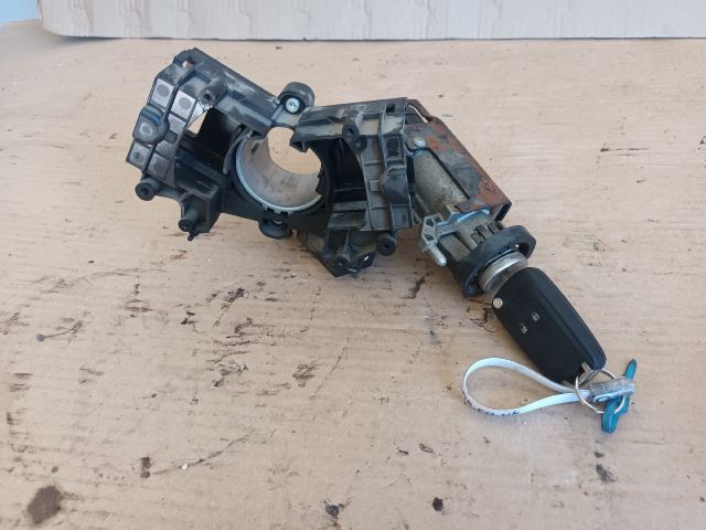 bontott OPEL CORSA E Gyújtáskapcsoló Házzal