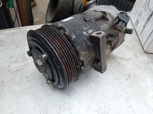 bontott OPEL CORSA E Klímakompresszor