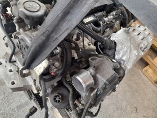 bontott OPEL CORSA E Komplett Motor (Segédberendezésekkel)