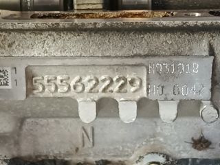 bontott OPEL CORSA E Hengerfej