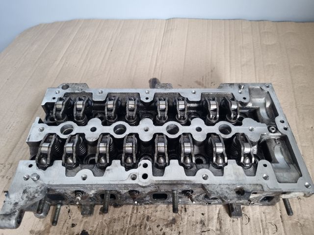 bontott OPEL CORSA E Hengerfej