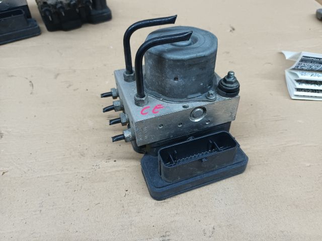 bontott OPEL CORSA E ABS Kocka