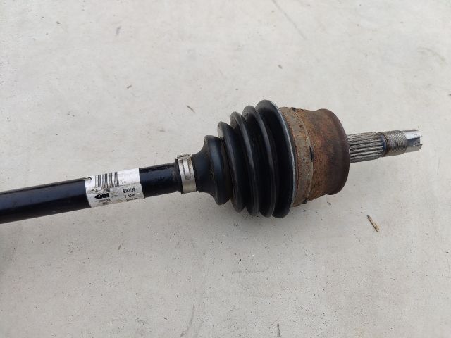 bontott OPEL CORSA E Bal Féltengely