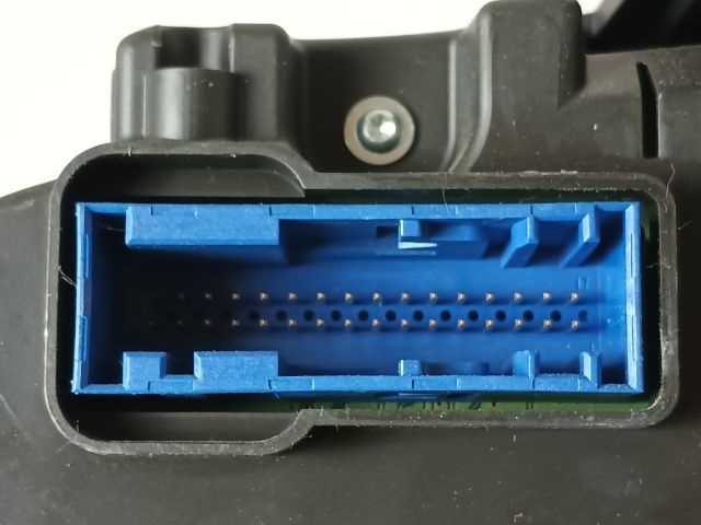 bontott OPEL CORSA E Kilométeróra