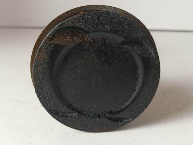 bontott OPEL CORSA E Dugattyú és Hajtókar