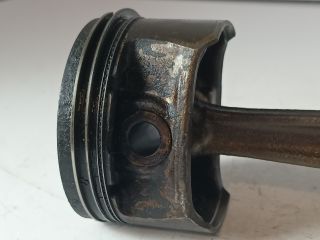 bontott OPEL CORSA E Dugattyú és Hajtókar