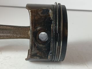 bontott OPEL CORSA E Dugattyú és Hajtókar