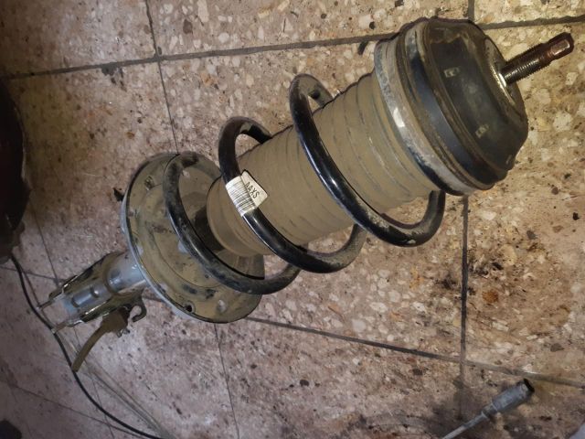 bontott OPEL CORSA E Jobb első Lengéscsillapító