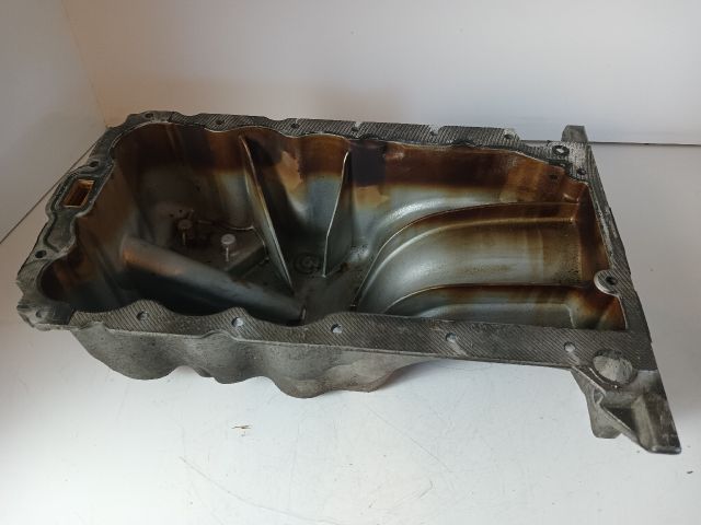 bontott OPEL CORSA E Olajteknő