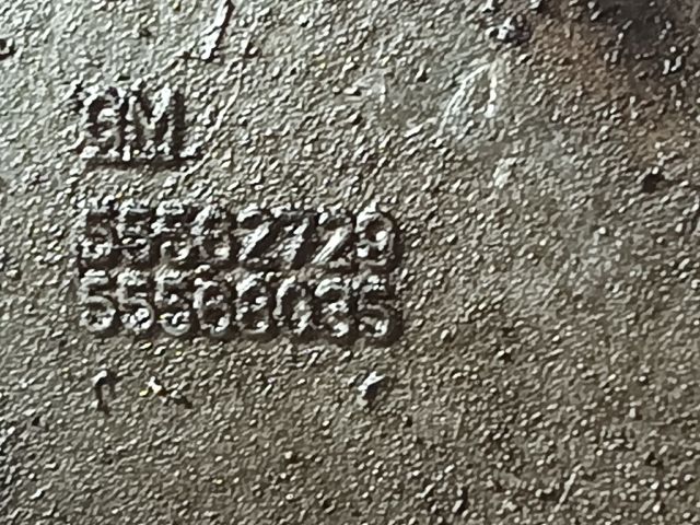 bontott OPEL CORSA E Olajteknő