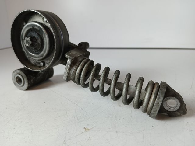 bontott OPEL CORSA E Szíjfeszítő Görgő