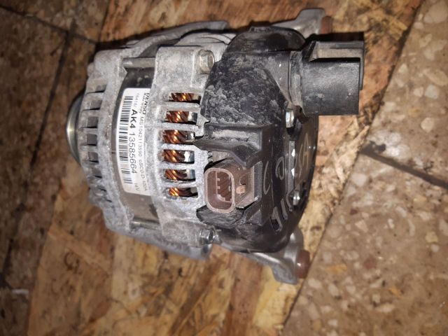 bontott OPEL CORSA E Generátor