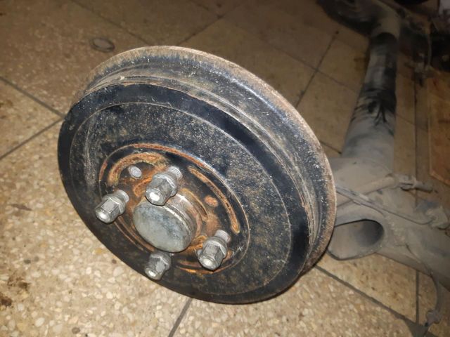 bontott OPEL CORSA E Hátsó Híd (Dobfékes)