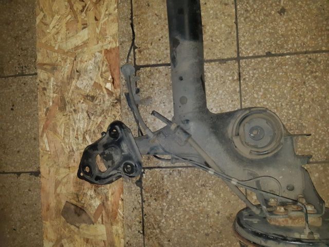 bontott OPEL CORSA E Hátsó Híd (Dobfékes)