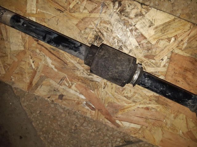 bontott OPEL CORSA E Jobb Féltengely