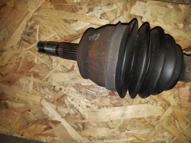 bontott OPEL CORSA E Jobb Féltengely