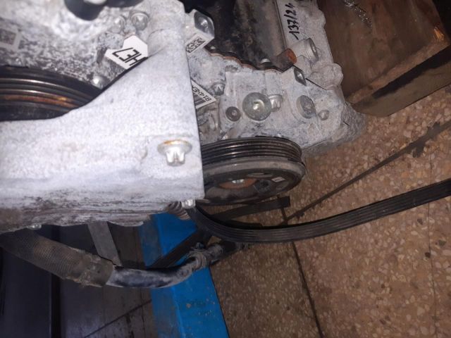 bontott OPEL CORSA E Motor (Fűzött blokk hengerfejjel)