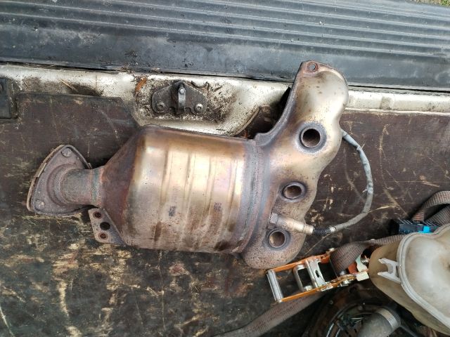 bontott OPEL CORSA E Katalizátor