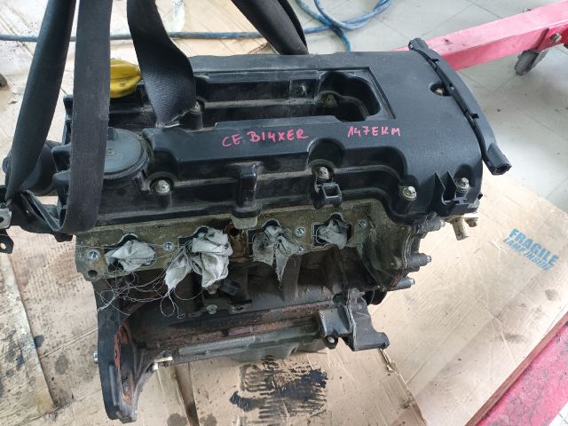bontott OPEL CORSA E Motor (Fűzött blokk hengerfejjel)