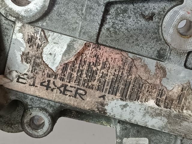 bontott OPEL CORSA E Olajszivattyú