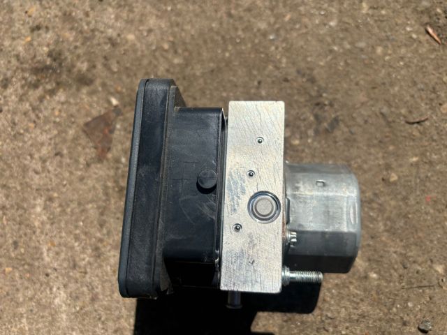 bontott OPEL CORSA E ABS Kocka