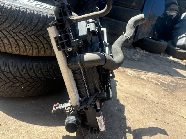 bontott OPEL CORSA E Hűtőventilátor