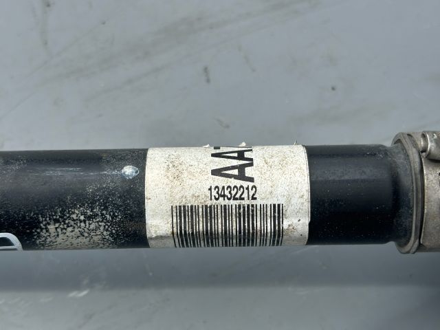 bontott OPEL CORSA E Jobb Féltengely