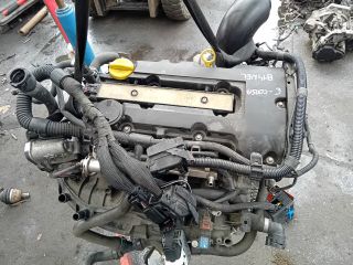bontott OPEL CORSA E Komplett Motor (Segédberendezésekkel)