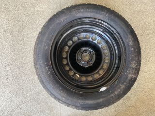 bontott OPEL CORSA E Acélfelni Gumival (1 db)