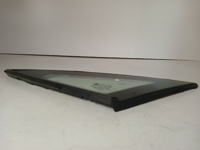 bontott OPEL CORSA E Bal A Oszlop Oldalablak Üveg