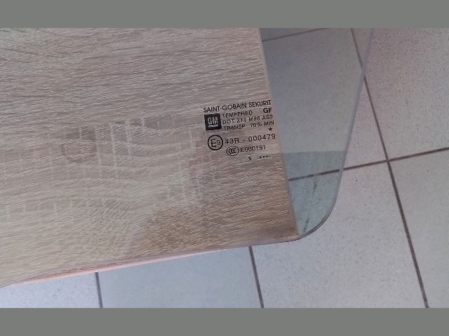 bontott OPEL CORSA E Bal első Ablak