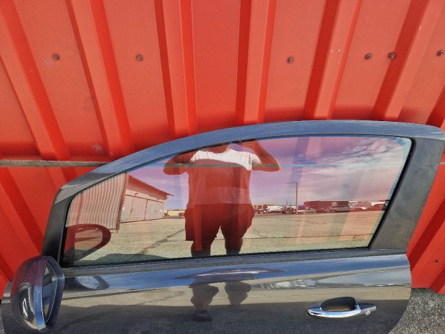 bontott OPEL CORSA E Bal első Ajtó (Részeivel)