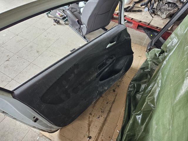 bontott OPEL CORSA E Bal első Ajtó (Részeivel)
