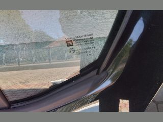 bontott OPEL CORSA E Bal hátsó Ablak